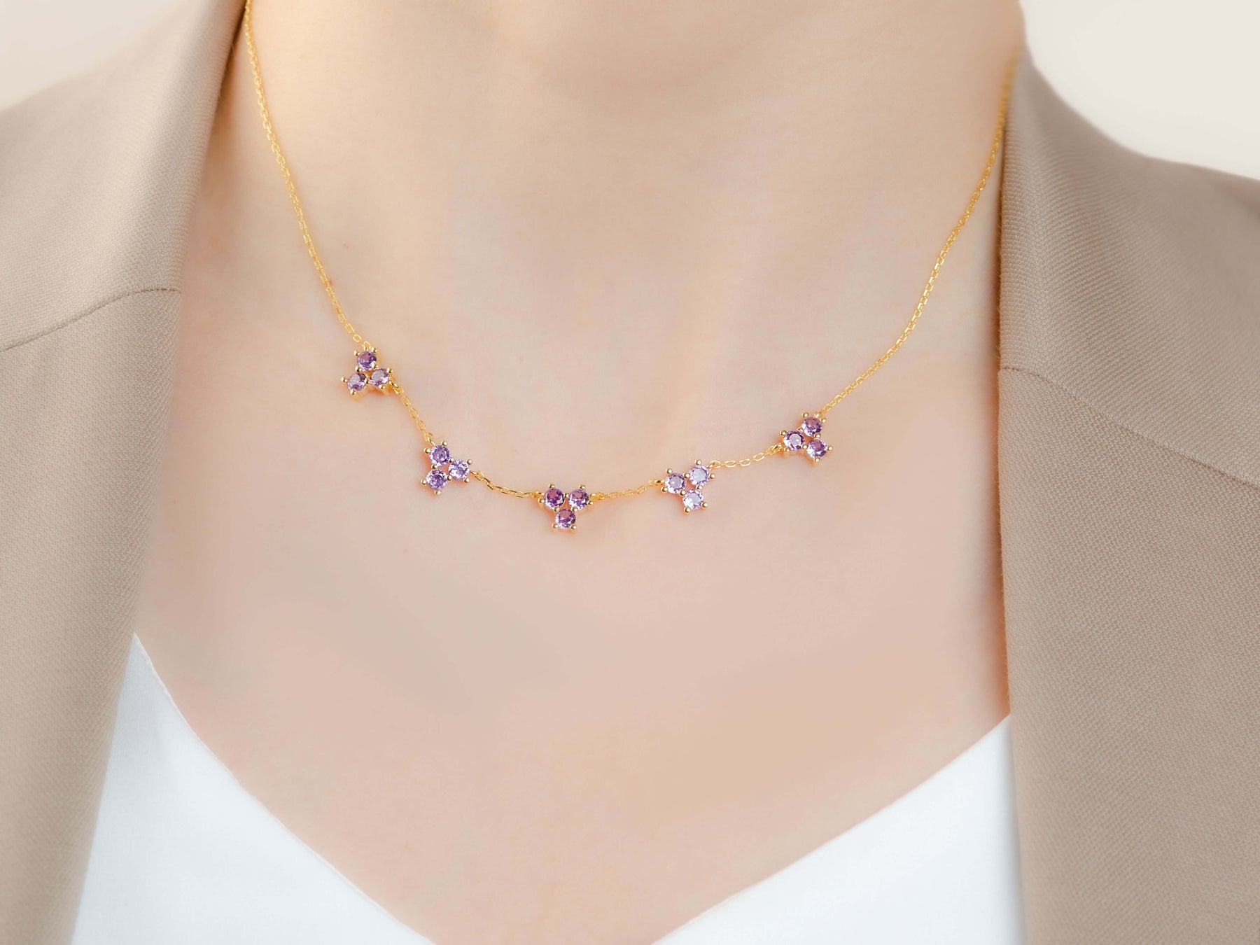 18K Yellow Gold Necklace with Purple Natural Amethyst | Saratti