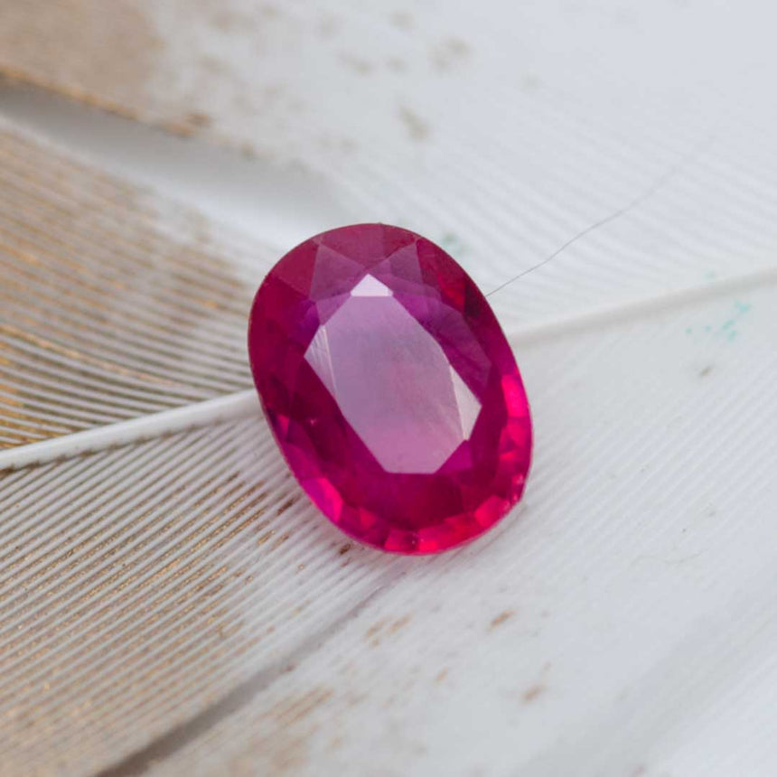 Ruby Gemstone | Oval Cut Purplish Red | Heated 0.94 Carats | Custom Jewelry | Modern Gem Jewelry