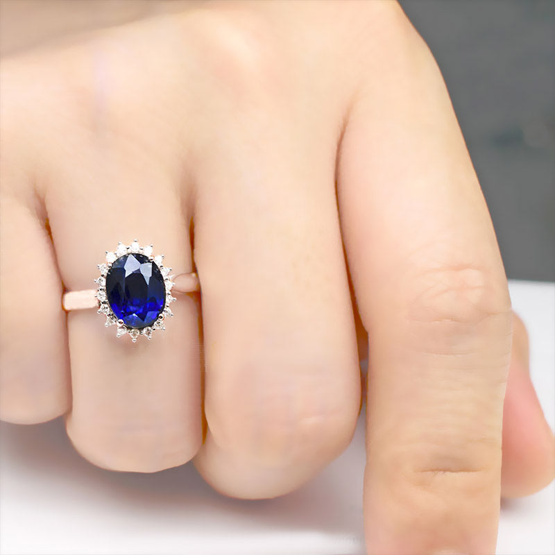 Exquisite Princess Diana-Inspired Oval Blue Sapphire Diamond Cocktail Ring | Modern Gem Jewelry | Saratti