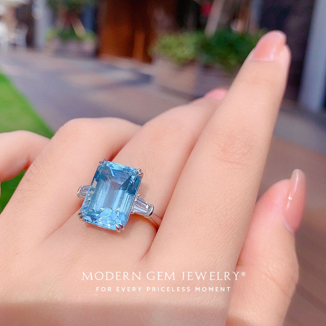 Blue Stone Ring with Emerald cut Natural Aquamarine and Diamonds in 18K White Gold | Modern Gem Jewelry