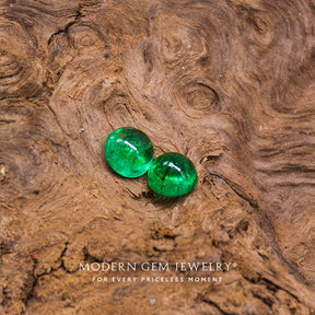 Small Emerald Stones in Cabochon Shape | Modern Gem Jewelry