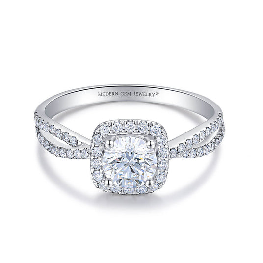 18K white gold split shank diamond engagement ring 