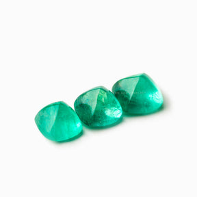 Sugarloaf Emerald Gemstones For Earrings and Pendants Loose Gemstones | Modern Gem Jewelry