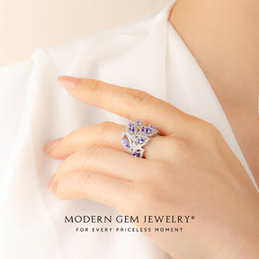 Unique Tanzanite and Diamond Ring on Finger | Modern Gem Jewelry | Saratti
