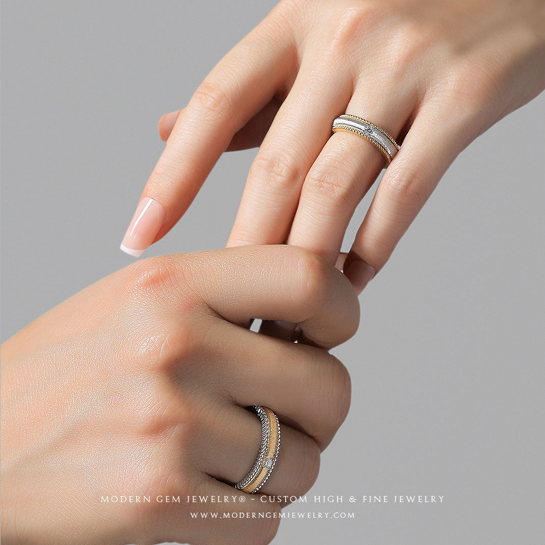 Art Deco Wedding Band in Two Tone Design Rings on female fingers | Modern Gem Jewelry | Saratti 