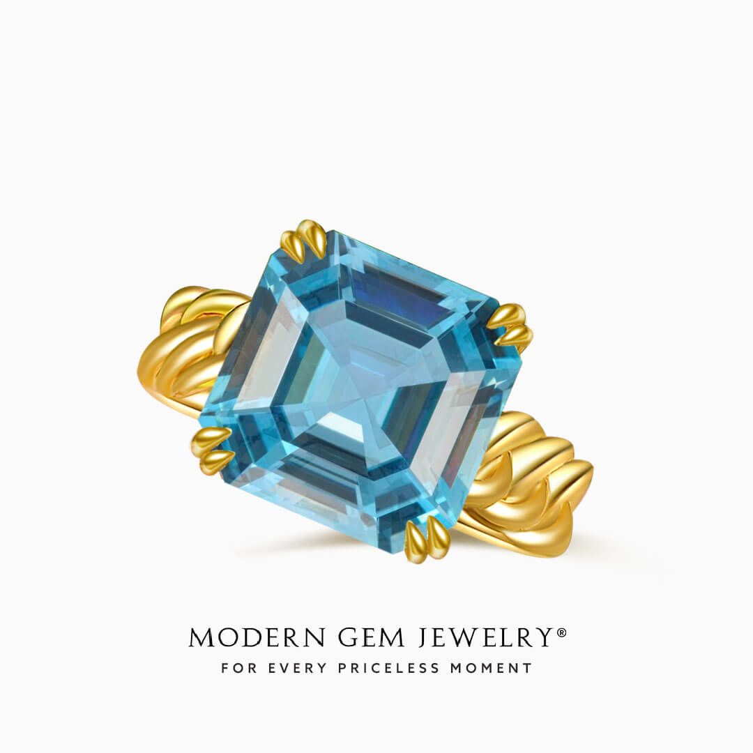 Blue Ring in 18K Yellow Gold with Aquamarine Center Stone | Modern Gem Jewelry | Saratti