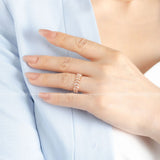 Art Deco Women Wedding Band in 18K Rose Gold | Modern Gem Jewelry | Saratti 
