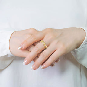 Art Deco Wedding Band with Diamonds in 18K Yellow Gold | Custom Made Wedding Band on Female Finger | Modern Gem Jewelry