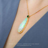 Oval and Tsavorite in Yellow Gold | Saratti