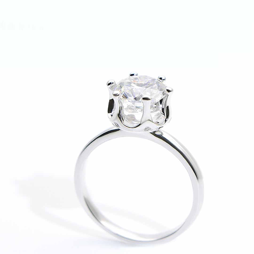 2 carat Moissanite Ring in 18K White Gold | Solitaire Engagement Ring | Modern Gem Jewelry
